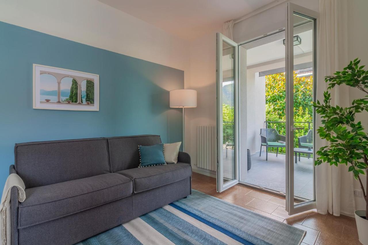 Ninfea Apartments By Wonderful Italy Лецено Екстериор снимка