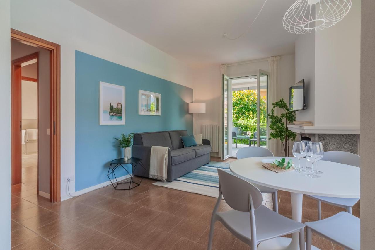 Ninfea Apartments By Wonderful Italy Лецено Екстериор снимка